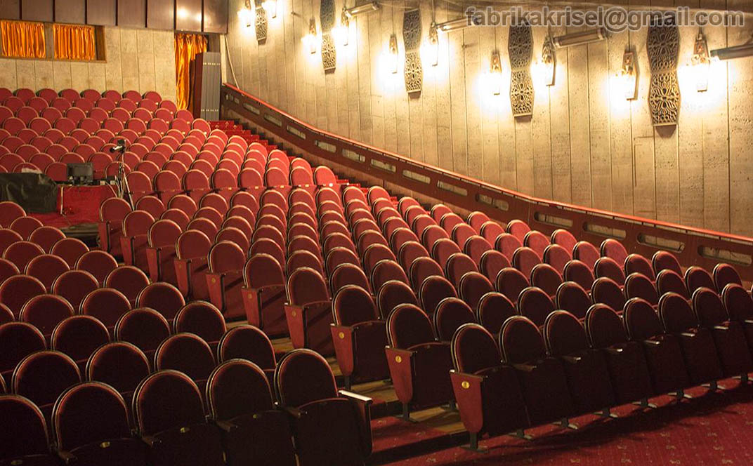 Циганський театр “Романс”, глядацька зала(Image)